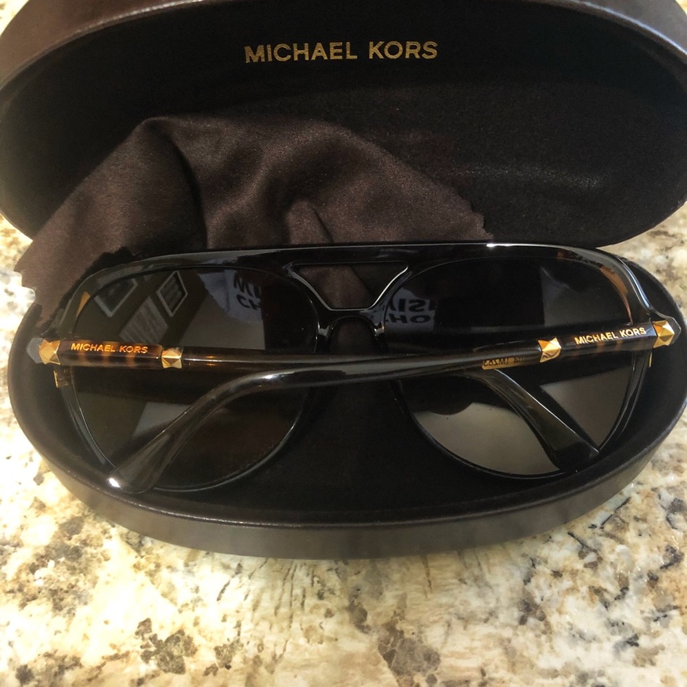 Michael Kors sunglasses - Picture 2 of 2